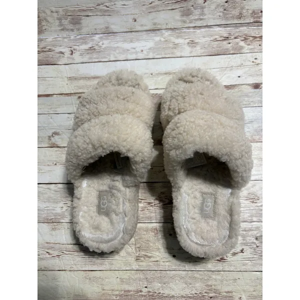 UGG Platform Slides Women's Size 6 Cream Fuzzy Slippers Shoes - Image 2