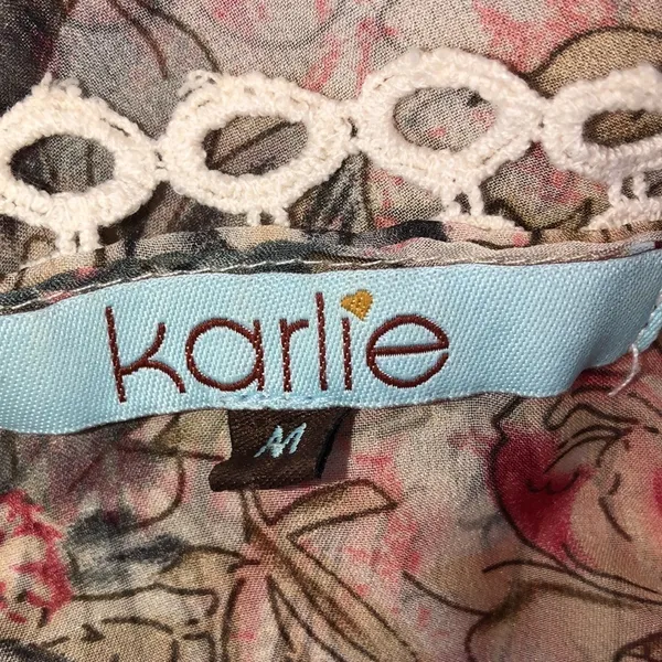 Karlie size medium oversized floral boho top - Image 4