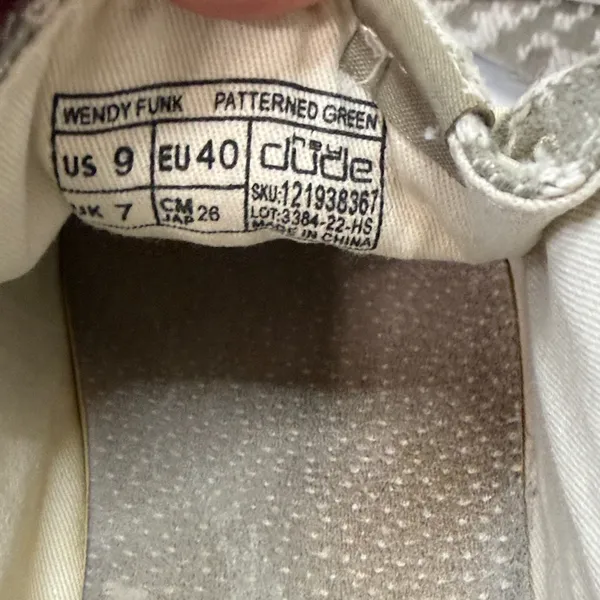 Hey Dude Beige and Cream Patterned Loafers - Image 7
