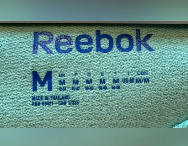 New With Tags Reebox Relexaed Yoga Crop Hoodie Medium - Image 5