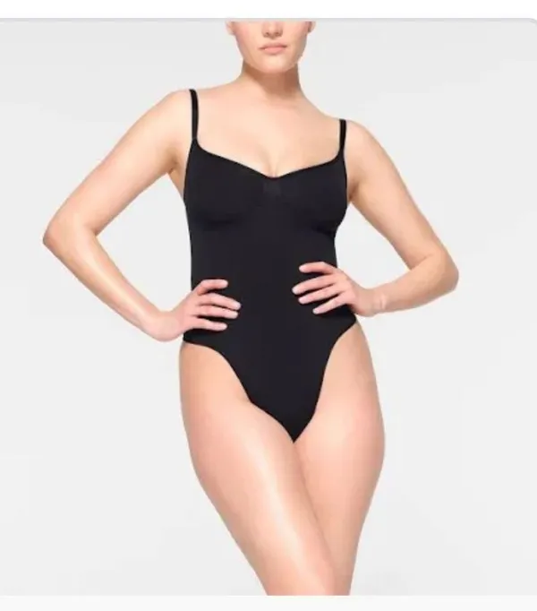 SKIMS Bodysuit Seamless - Image 3