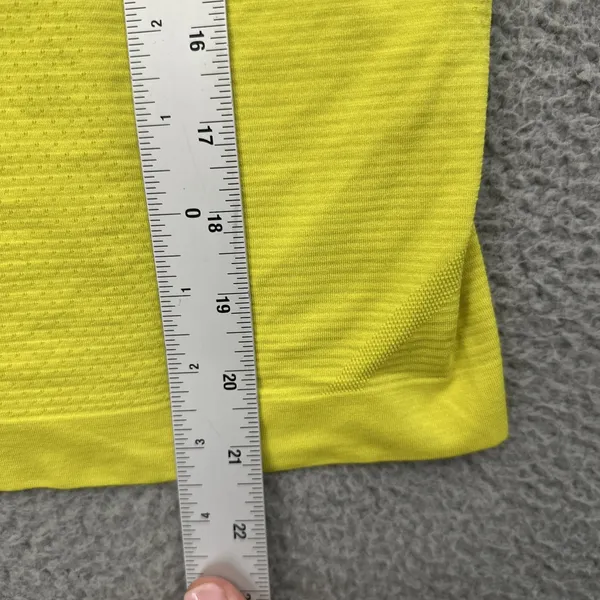 Lululemon Swiftly Tech Tank Top Race Yellow Serpentine Athletic Women's 8 - Image 6