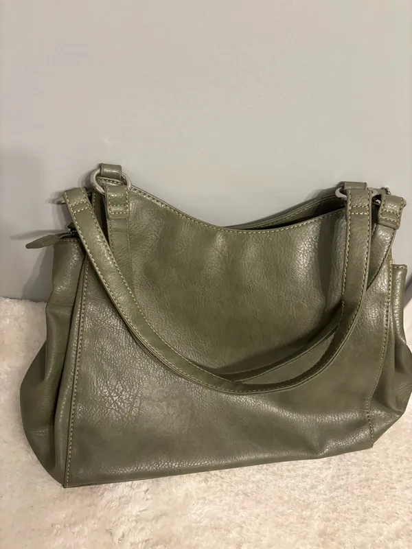 Green - Image 7