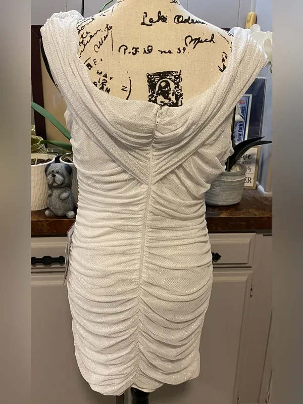 NWT B. Darlin Junior’s Off-Shoulder Glitter White Mesh Ruched Bodycon Dress - Image 7