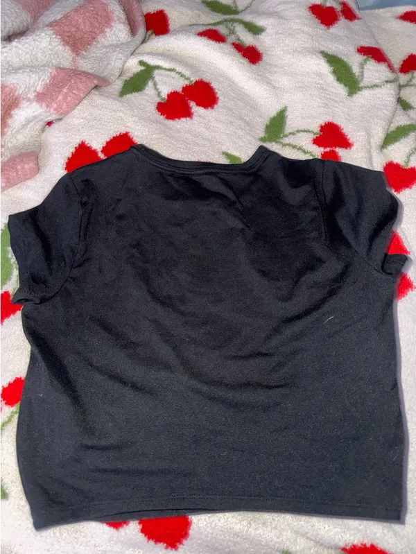 Hollister cropped tee  - Image 3