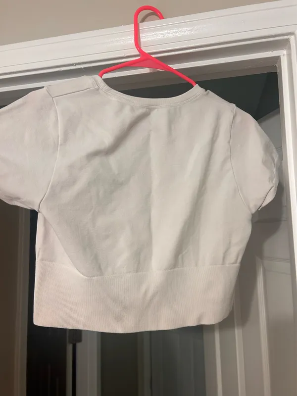 Aerie Offline Crop Top - Image 2