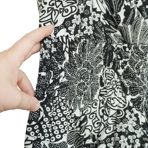 Vintage 100% Cotton Size 1X Midi Dress Black Floral Retro Country‎ Lightweight - Image 4