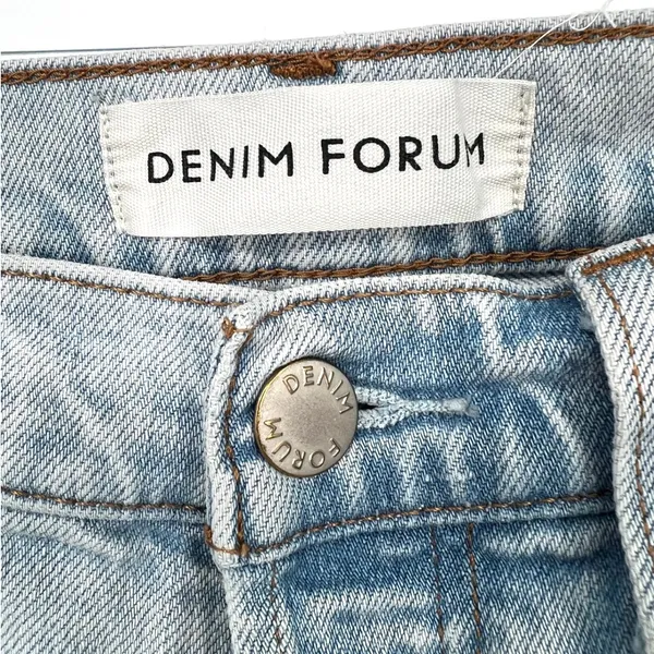 Aritzia Denim Forum The Arlo High Rise Straight Jeans Size 29 Light Wash GUC - Image 3