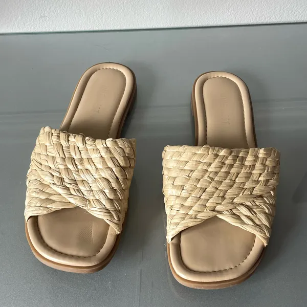 Nine West Woven Slide Sandals Women’s Size 7M Beige Raffia Flat Slip-On Summer Shoes - Image 2