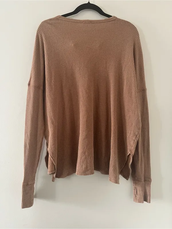 Offline by Aerie Waffle Knit Henley Top Medium Tan Oversized Long Sleeve Lounge - Image 6