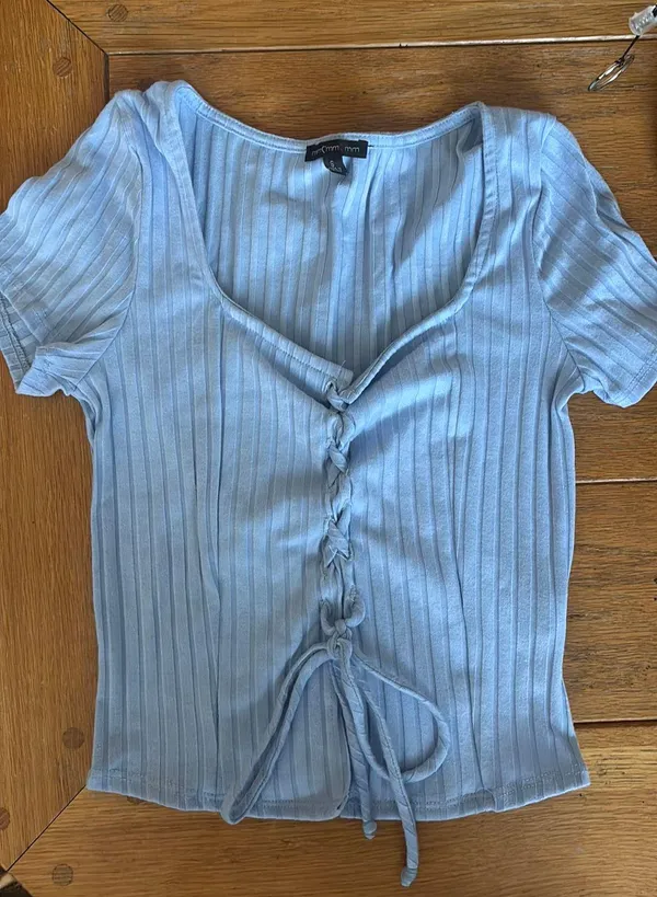 blue shirt - Image 2