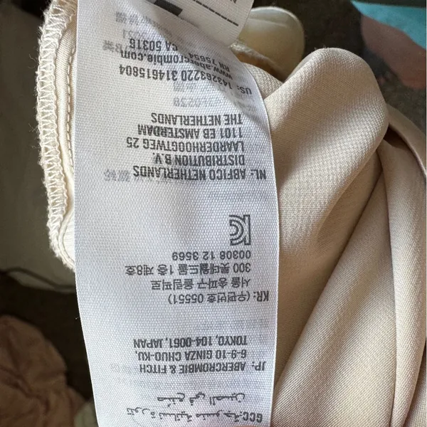 Abercrombie & Fitch Cream Satin Mini Skirt Womens L Classic Preppy Coquette - Image 9