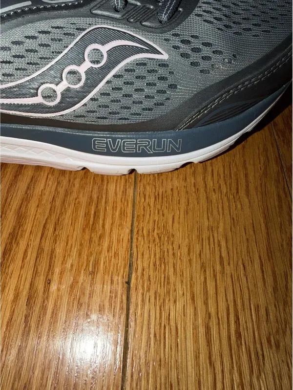 Size US 11 Women’s Saucony Echelon EVERUN 7 Running Sneakers Gray Slate Pink - Image 7