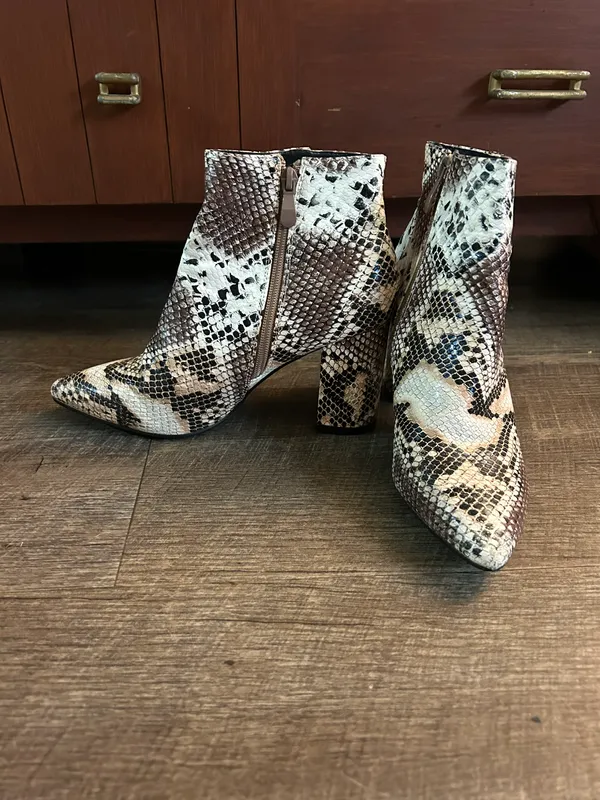 Snakeskin Boot Size 7 - Image 3