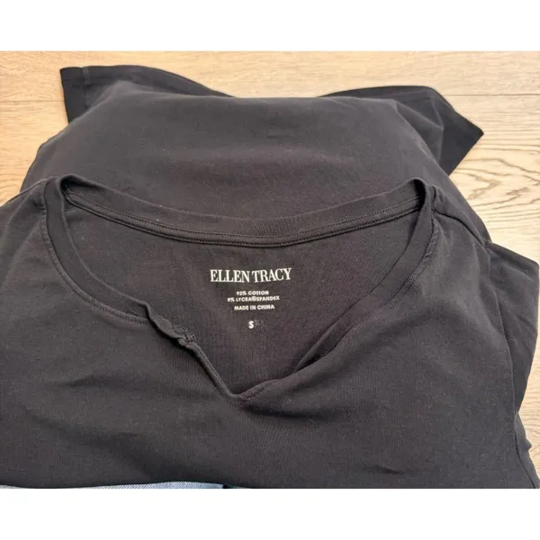 Ellen Tracy Black Cotton V-Neck Notch‎ T Shirt Cuff Sleeves Size Small S - Image 3