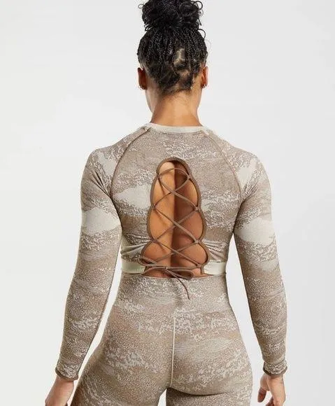 gymshark long sleeve shirt tie back - Image 2