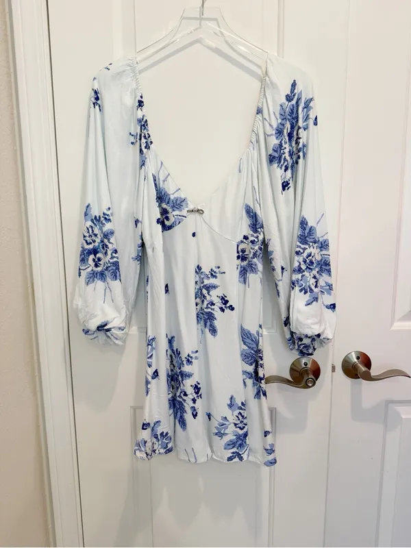 FREE PEOPLE Francesca Mini Dress in Tonal Blue size Medium - Image 3
