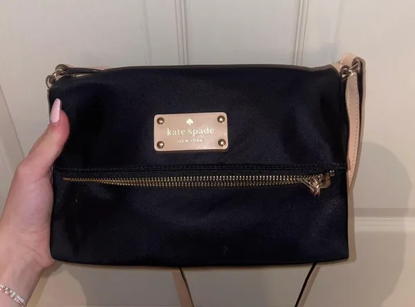 Kate Spade Crossbody Purse Black - Image 2