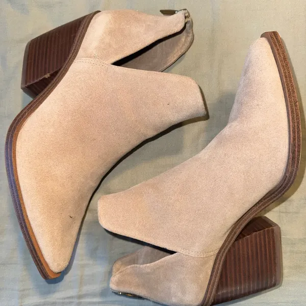 Vince Camuto Gigietta Suede Booties - Image 2