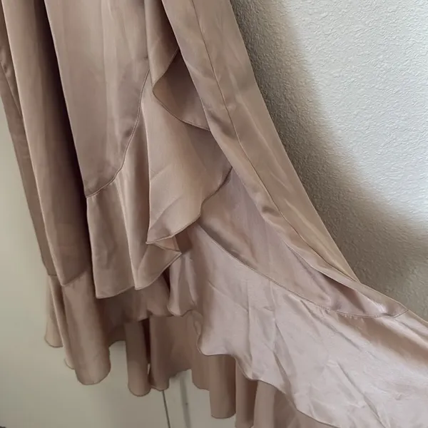 Show Me Your Mumu Samantha Ruffle Wrap Satin Midi Dress Champagne Small‎ - Image 5