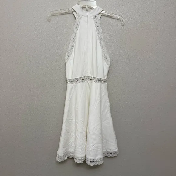 NWOT Lulus Reach Out My Hand White Lace Skater Dress Small - Image 11