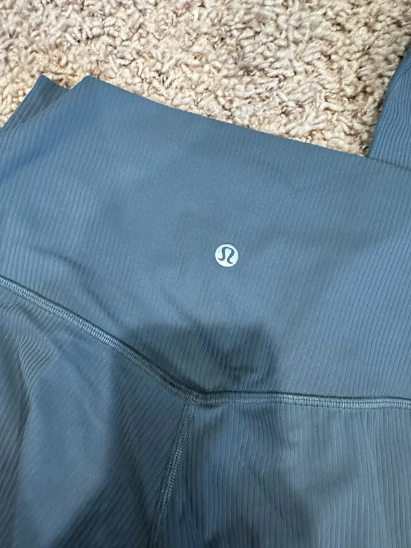 Lululemon Ribbed Align Leggings 25" High-Rise - Image 5