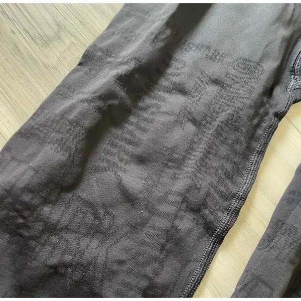 Gymshark Black Seamless Leggings Workout Athleisure Logo‎ Waistband small - Image 3