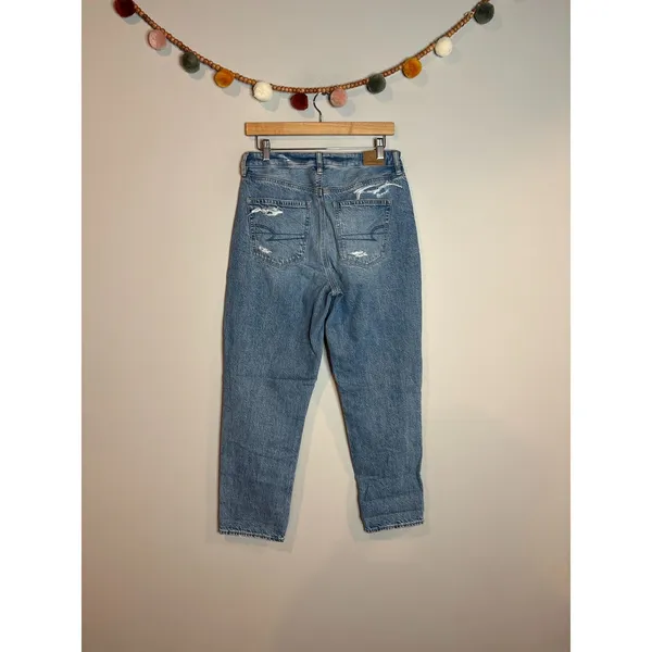 American Eagle distressed ripped Mom Jeans - Image 2