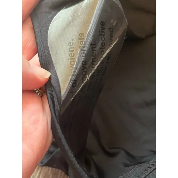Quince Triangle Bikini Top and High Rise Bottom in Black Size M NWT! - Image 5