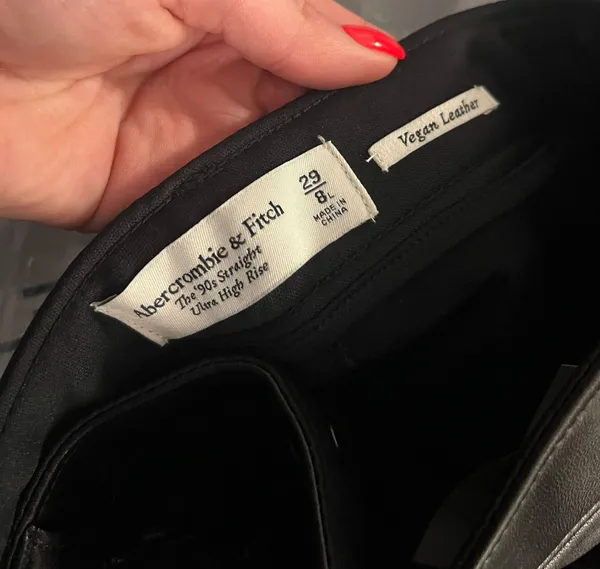 Abercrombie 90s Straight Ultra High Rise Vegan Leather Pants - Image 5