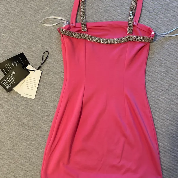 Retrofete XXS Regina dress in hyper pink - Image 6