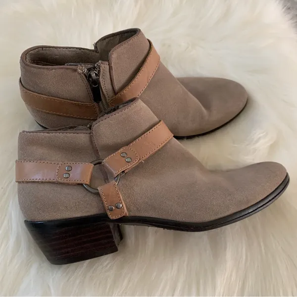 Sam Edelman Phoenix Taupe Suede Ankle Bootie Leather Strap Boot Size 7.5 - Image 4