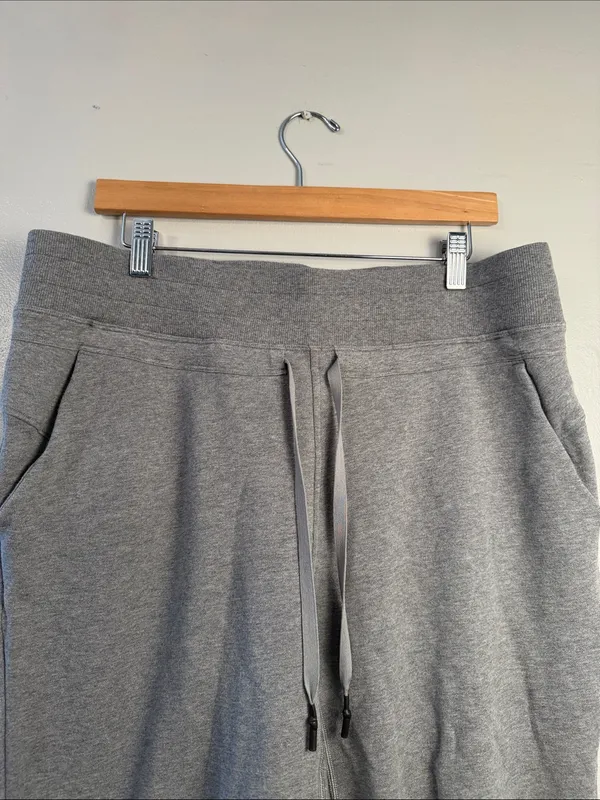 Lululemon Press Pause Jogger Heather Gray Size 12 - Image 5