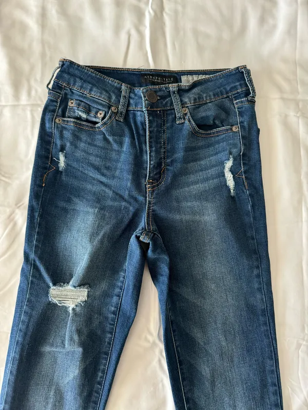 Dark Wash Destroyed High Waisted Jeggings - Image 3