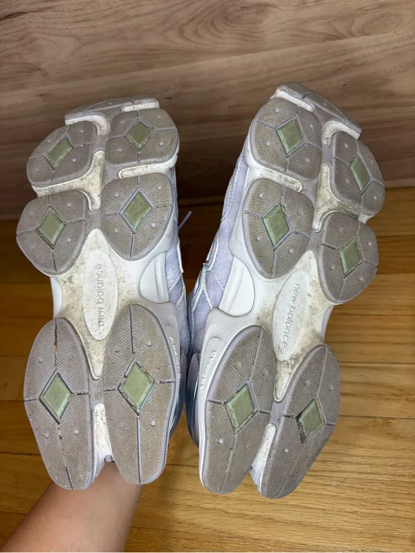 New Balance 9060 Sneakers in Lilac - Size 9 - Image 6