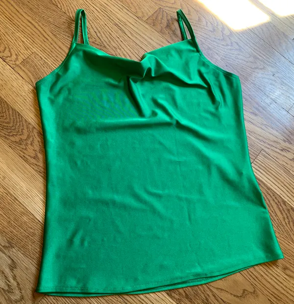 Cowl neck strappy cami top green size S - Image 7