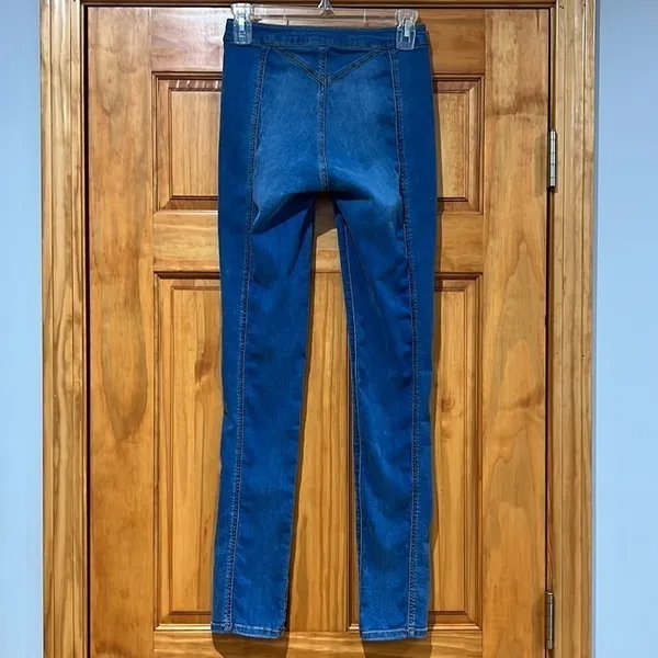 We The Free Split Hem Jeans Woman's Size 25 - Image 3