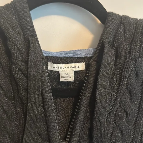 American Eagle Cropped Zip Up Size L - Image 5