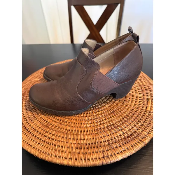Croft & Barrow Ortholite Brown Ankle Boots Shooties Block Heel Womens Size 8.5‎ - Image 2