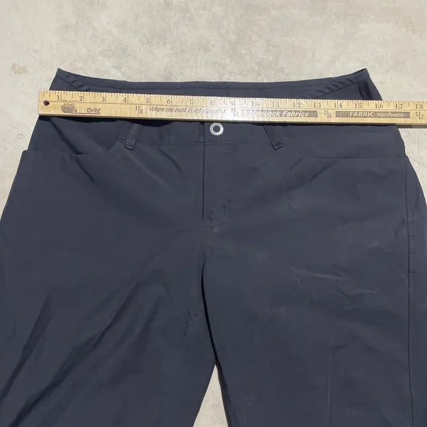 Arcteryx Nylon Stretch Quick Dry Hiking Shorts Women's Size 8 Black Camping - Image 6
