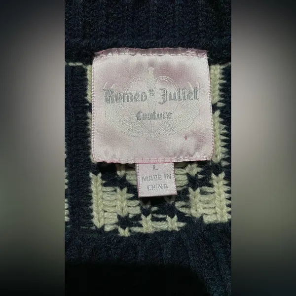 Romeo & Juliet Couture Navy, Cream & Brown Fringe Cable Knit Sweater - Image 4