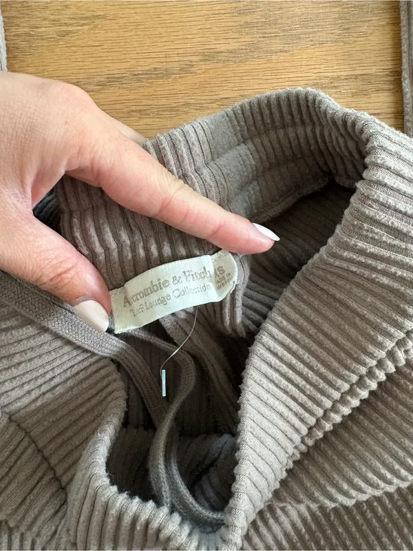 Abercrombie Ribbed Knit Lounge Pants in Taupe - Image 2
