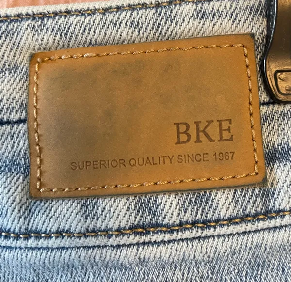 BKE Billie Slim Fit High Rise Cropped Straight - Image 3
