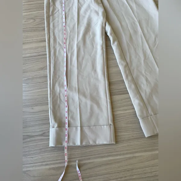 Abercrombie & Fitch Cream Wide-Leg Trousers - Image 10