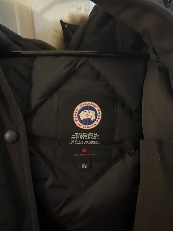 Canada Goose Jacket Women’s - Image 4