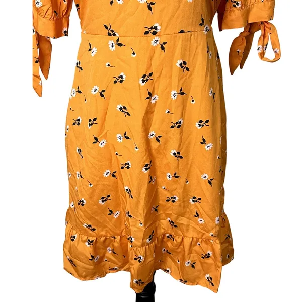 Vero Mada Orange Floral Ruffle Mini Dress Cottagecore M NWT Boho Cute Romantic - Image 5