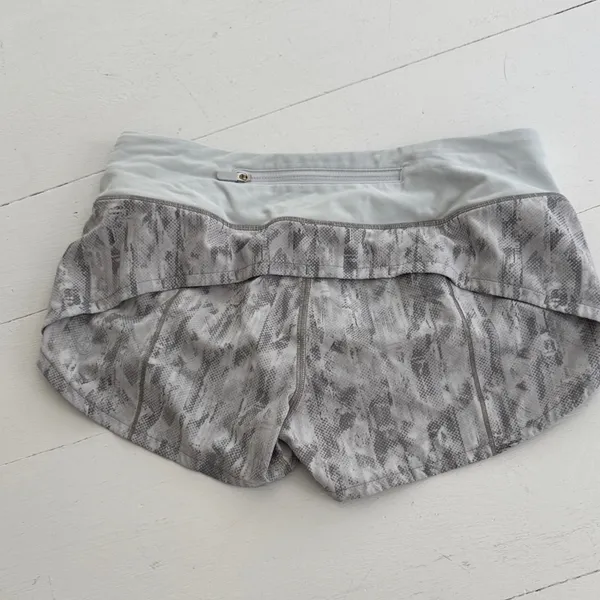 lululemon athletica Gray Patterned Athletic Shorts - Image 3