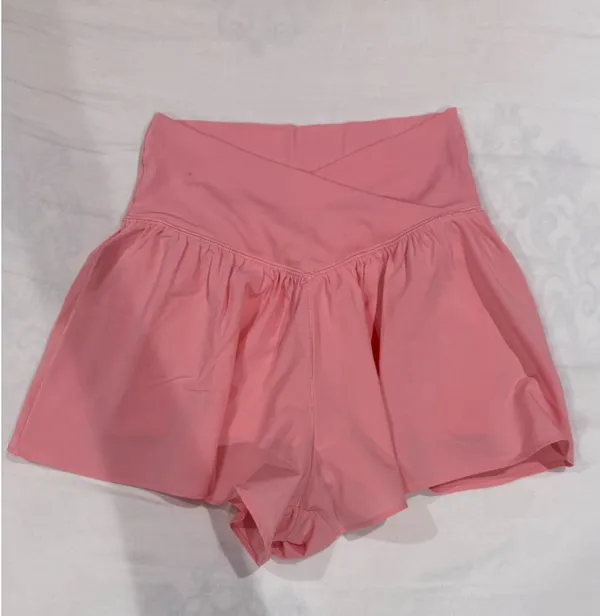 OFFLINE By Aerie Real Me Crossover Flowy Short size - small WORN ONCE - Image 2