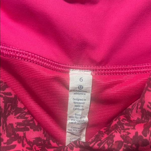 Lululemon Speed Up Short 3.5" inseam, Size 6 - Image 2