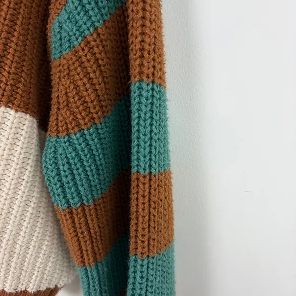 American Eagle Mixed Stripe Boxy Cropped Sweater Pullover Ginny & Georgia XS - Image 6